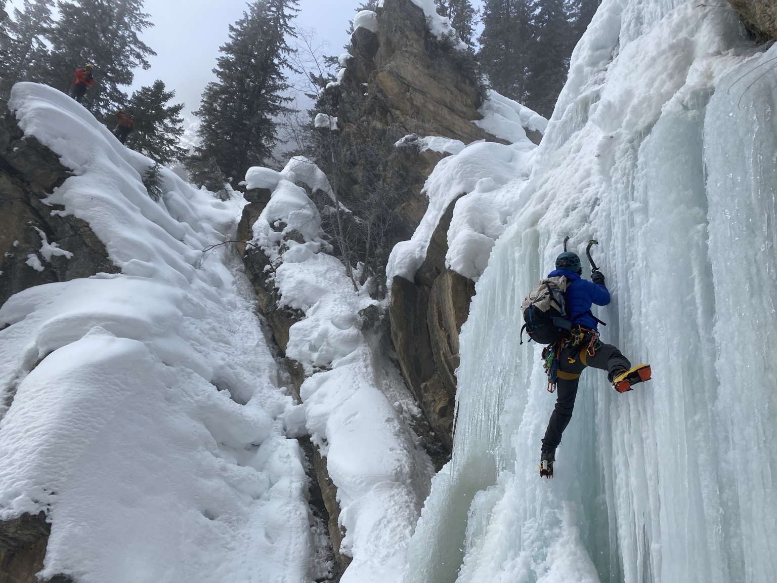 Adam Keirle climbing unroped at Ladies’ First Falls
